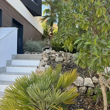 Luxury Modern Sea View
